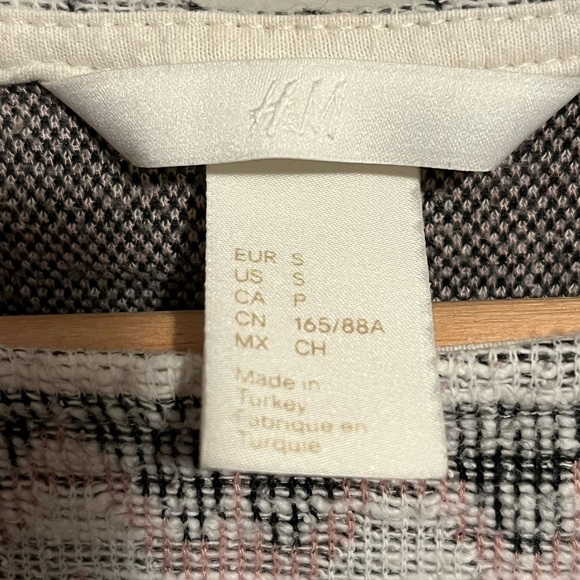 H&M Fair Isle Long Sleeve Pullover Sweater - Picture 5 of 9